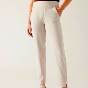 Athleta Brooklyn Pant size 4 Petite NWOT